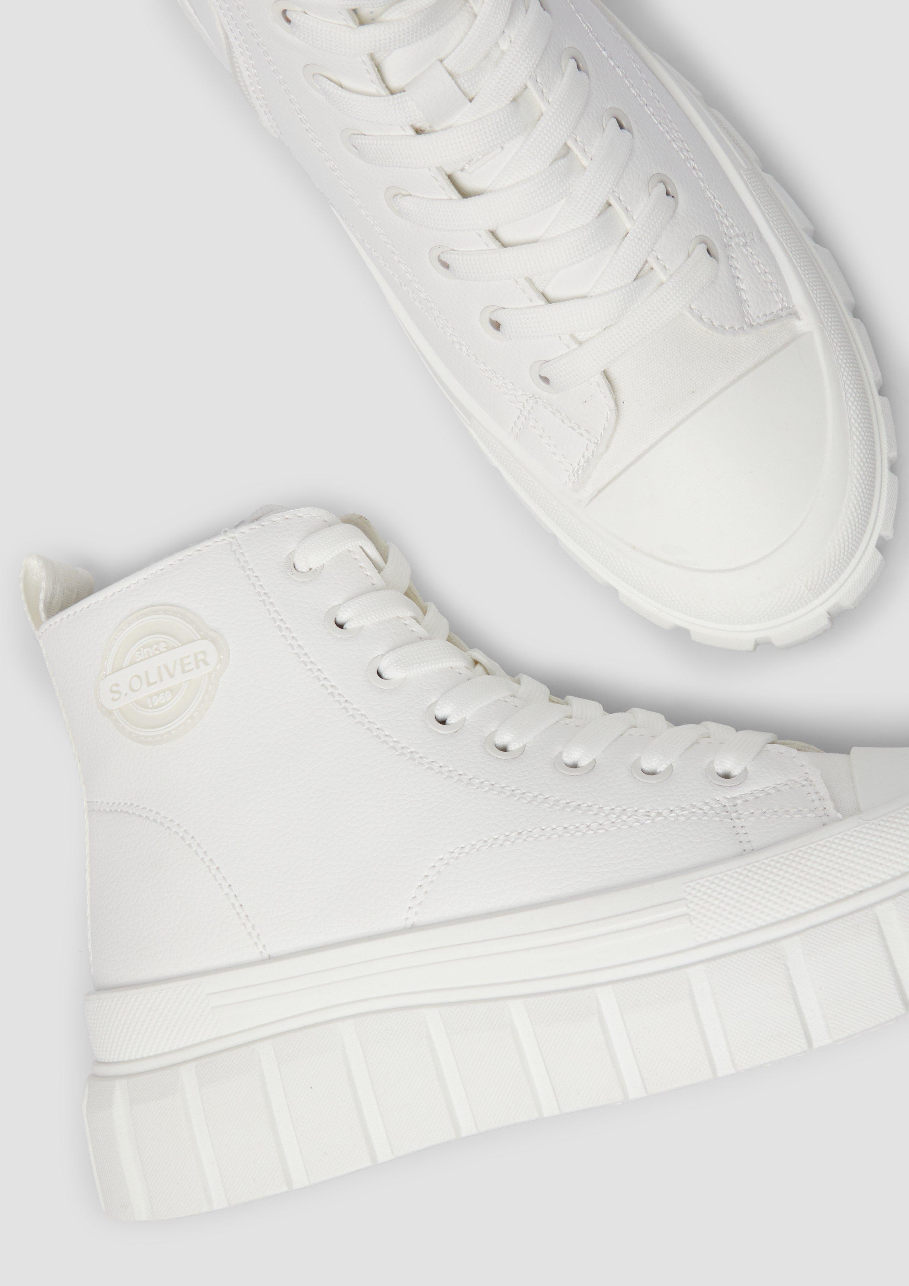 Thumbnail - Sneaker mit Plateauabsatz und Logo-Patch