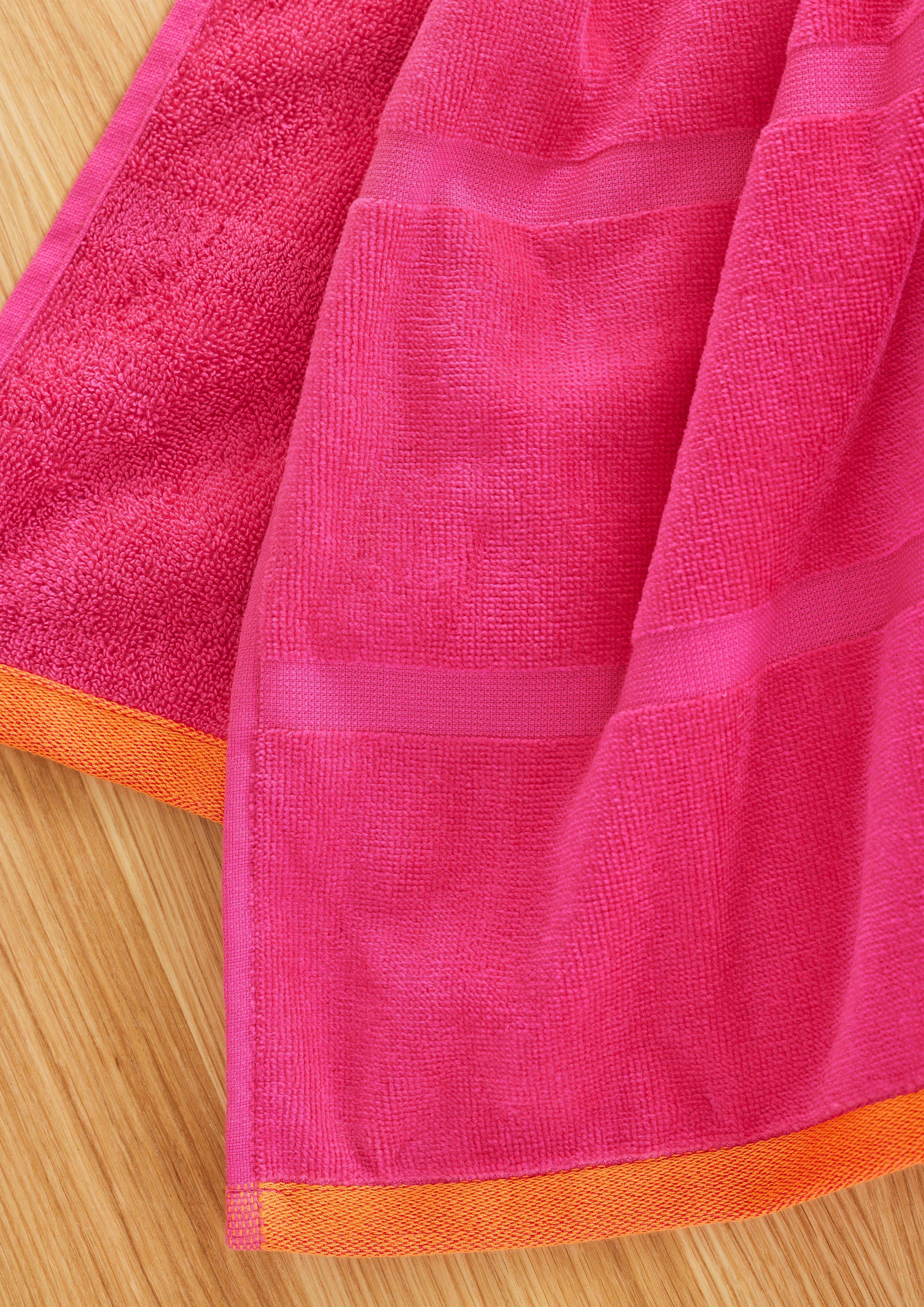 Plážový uterák in 562, 968, 800 & 686