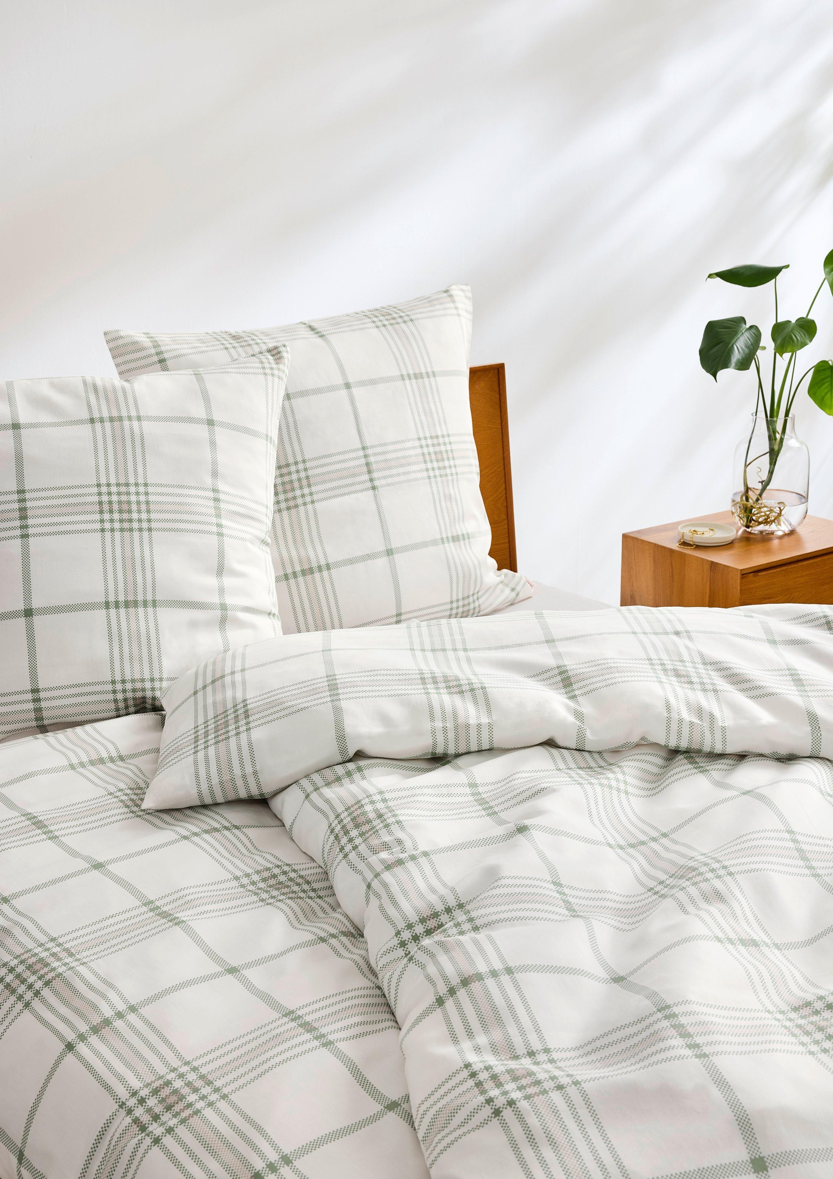 Posteljno perilo in 720