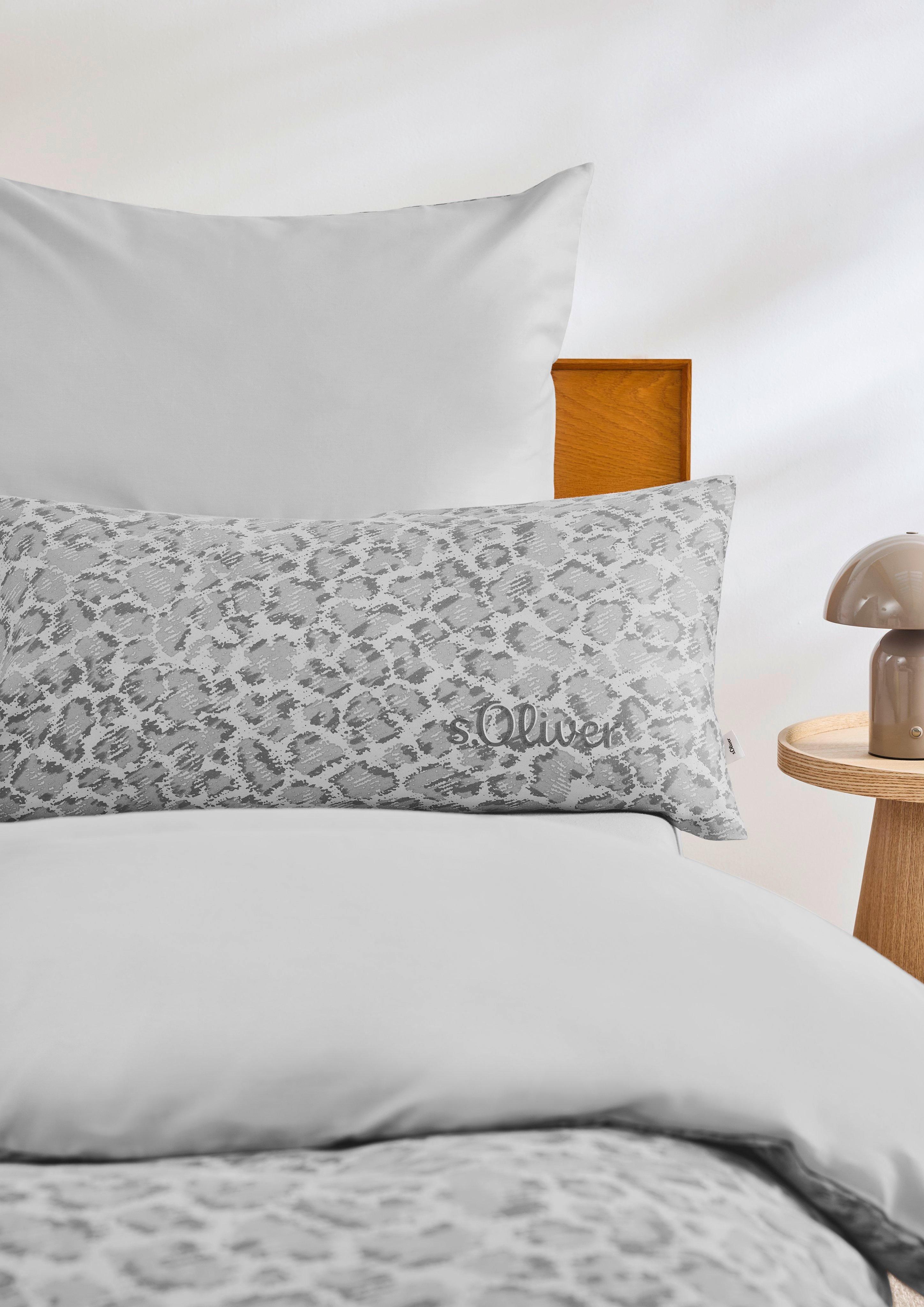 Bettwäsche in 830, 300 & 770