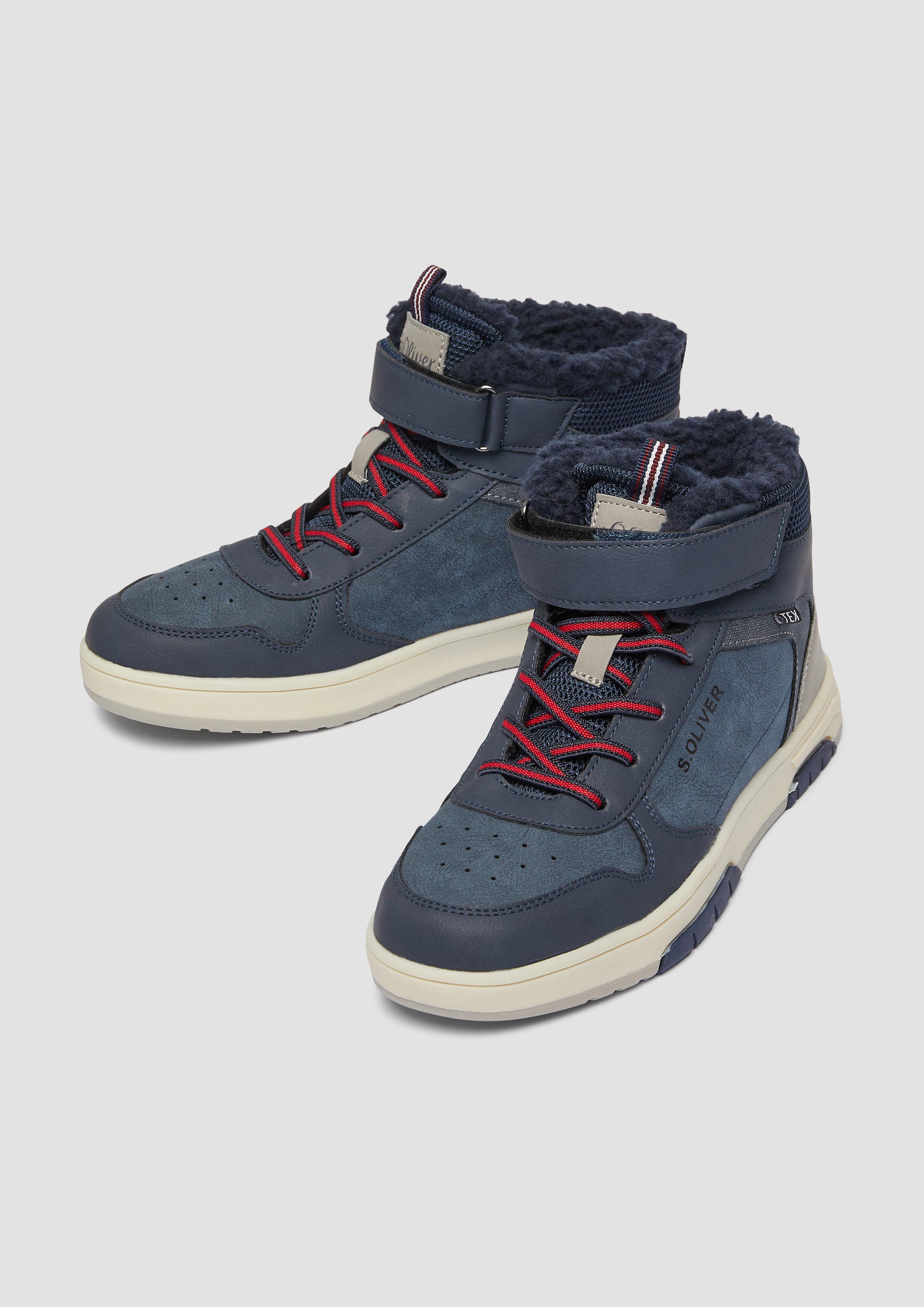 Škornji in 805, 110 & 730