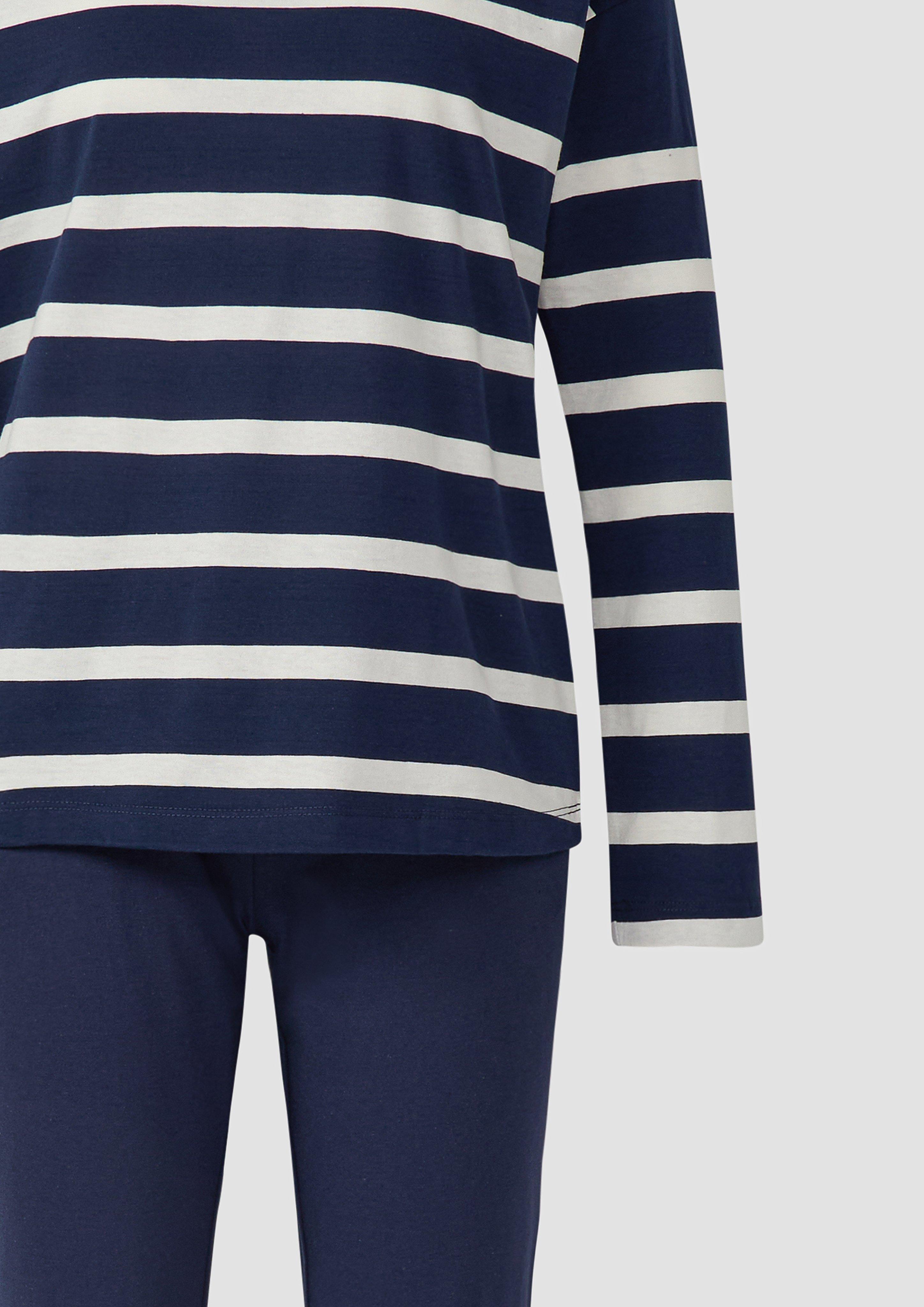 Pyjama in 8130 & 8610