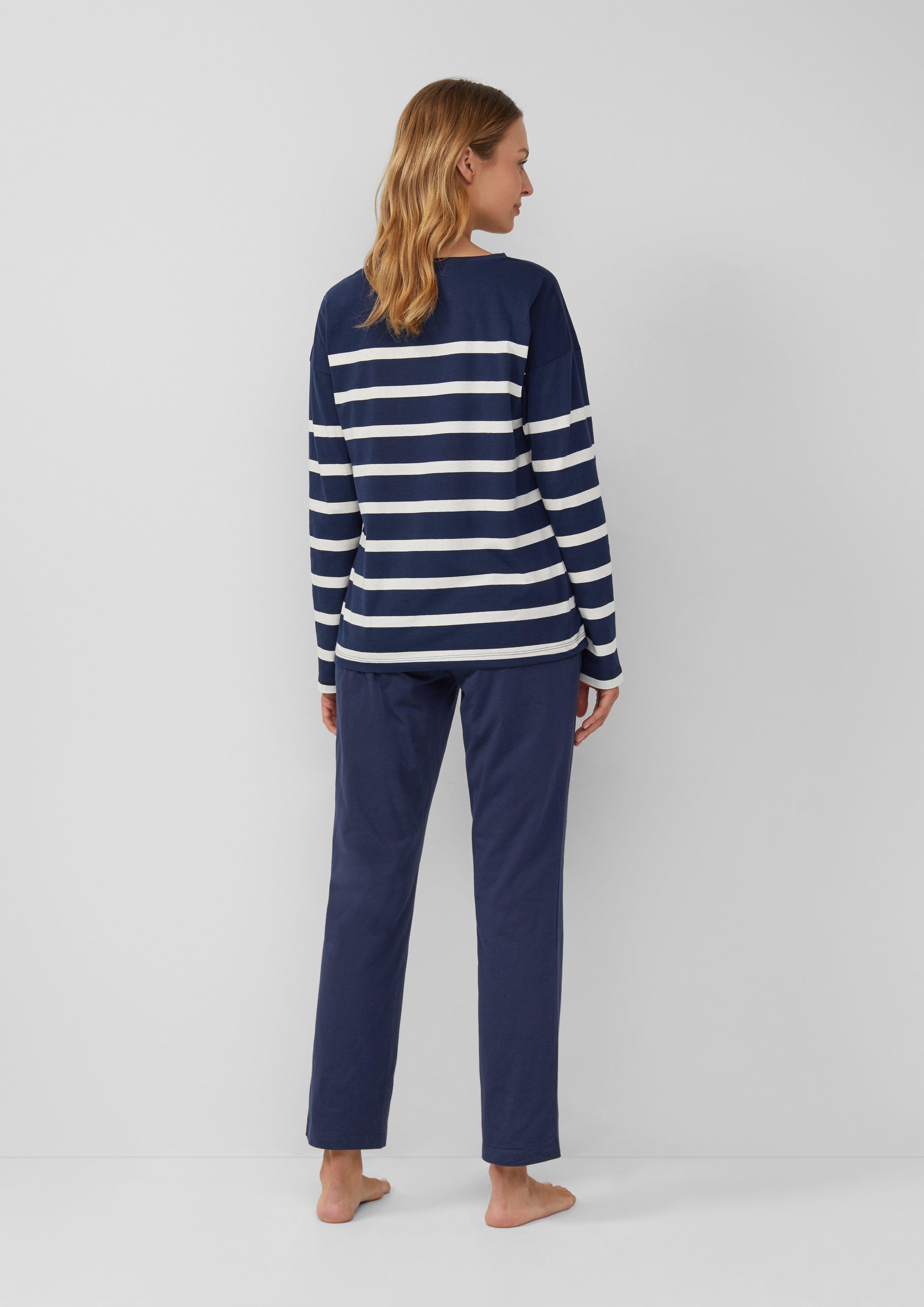 Pyjama in 8130 & 8610