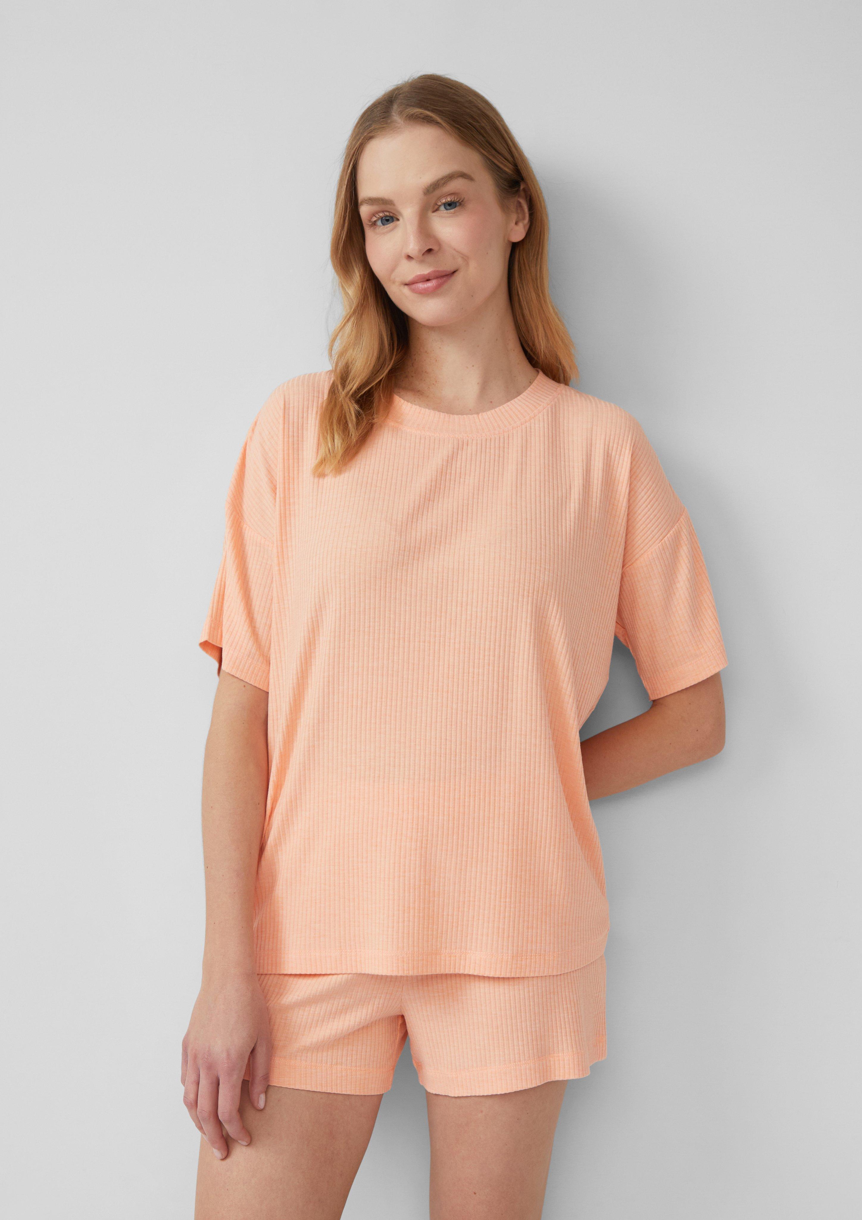 Zgornji del pižame in 8606, 1198 & 666