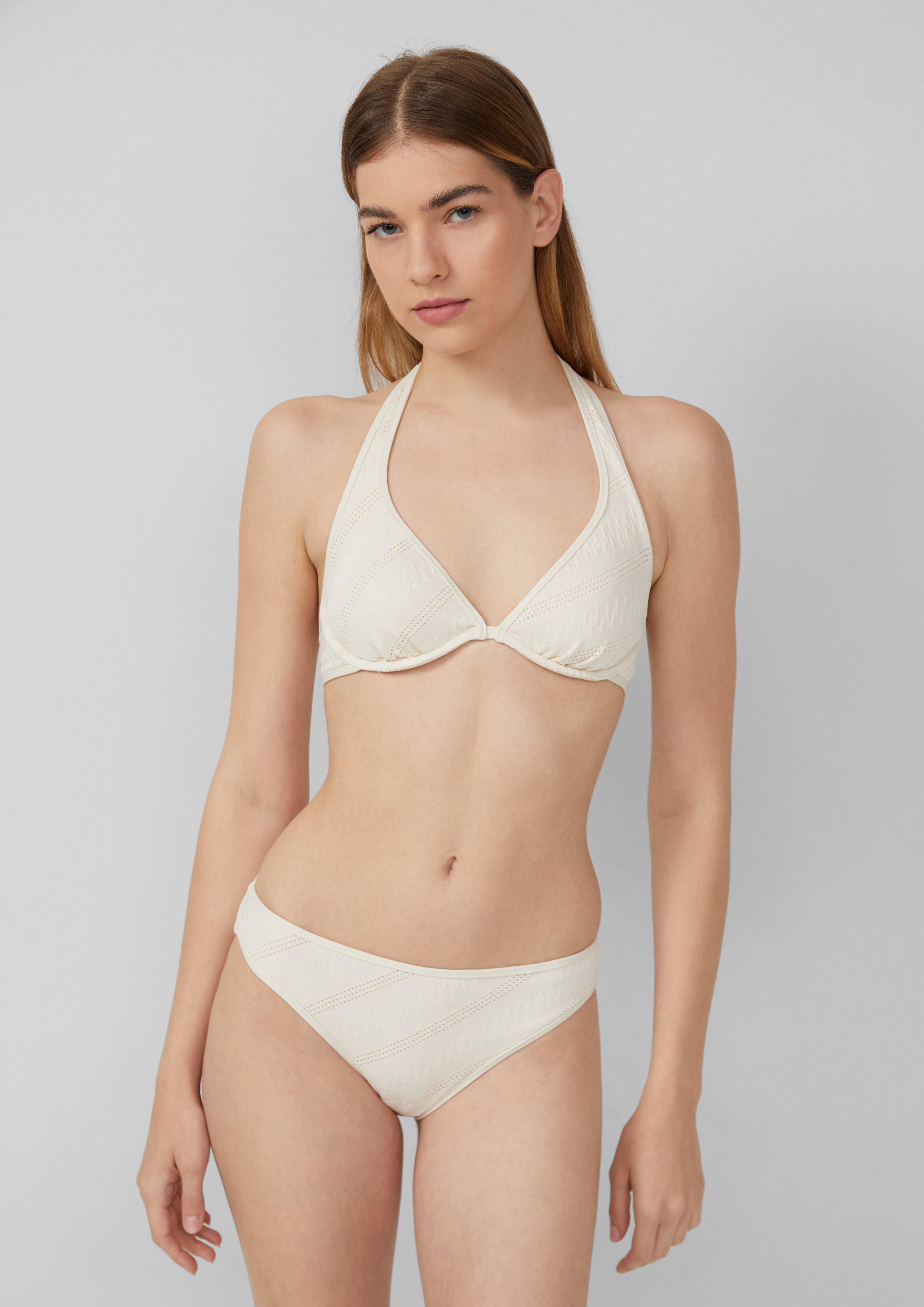 Bikini in 727, 4215, 642 & 118