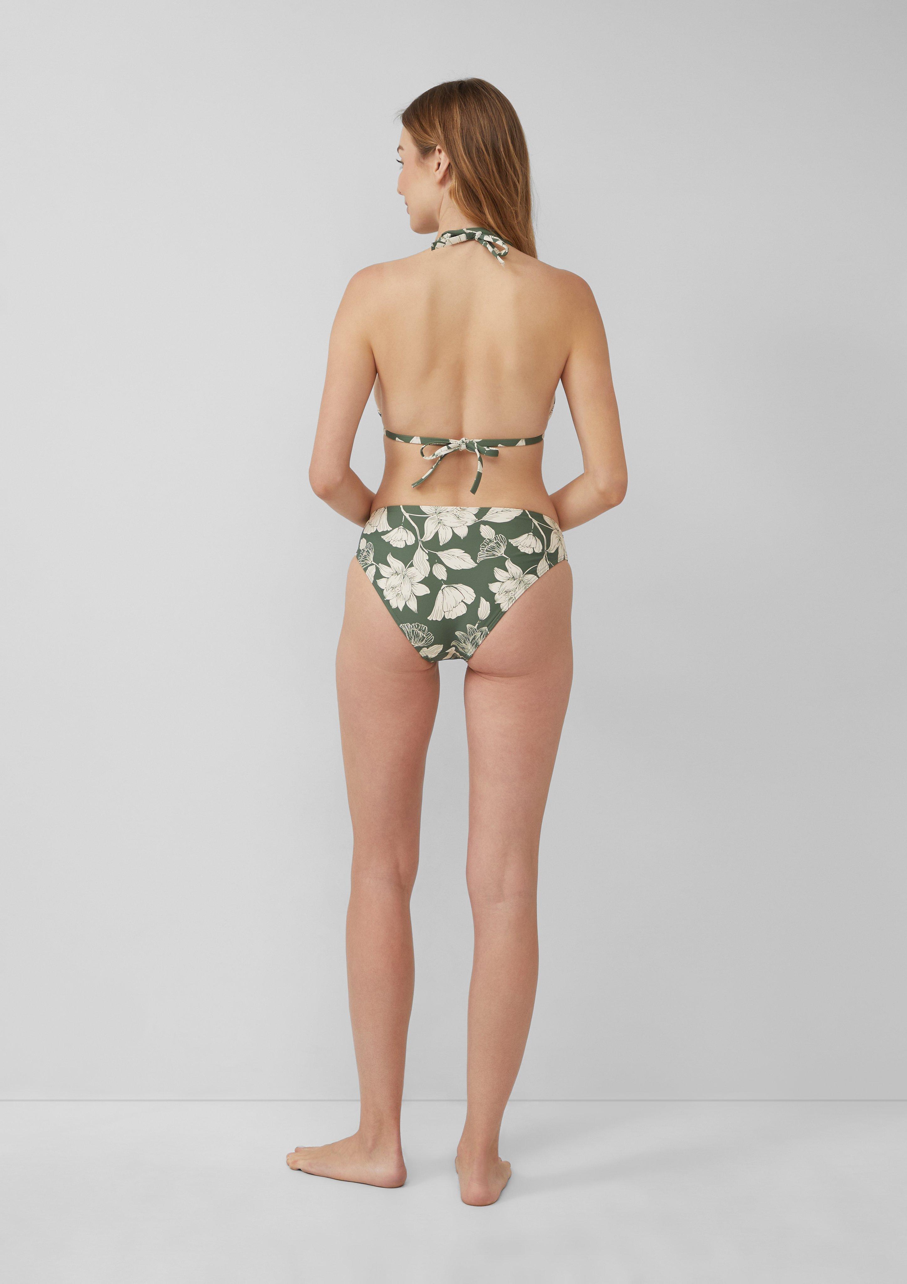 Driehoekig bikinitopje in 8599 & 935