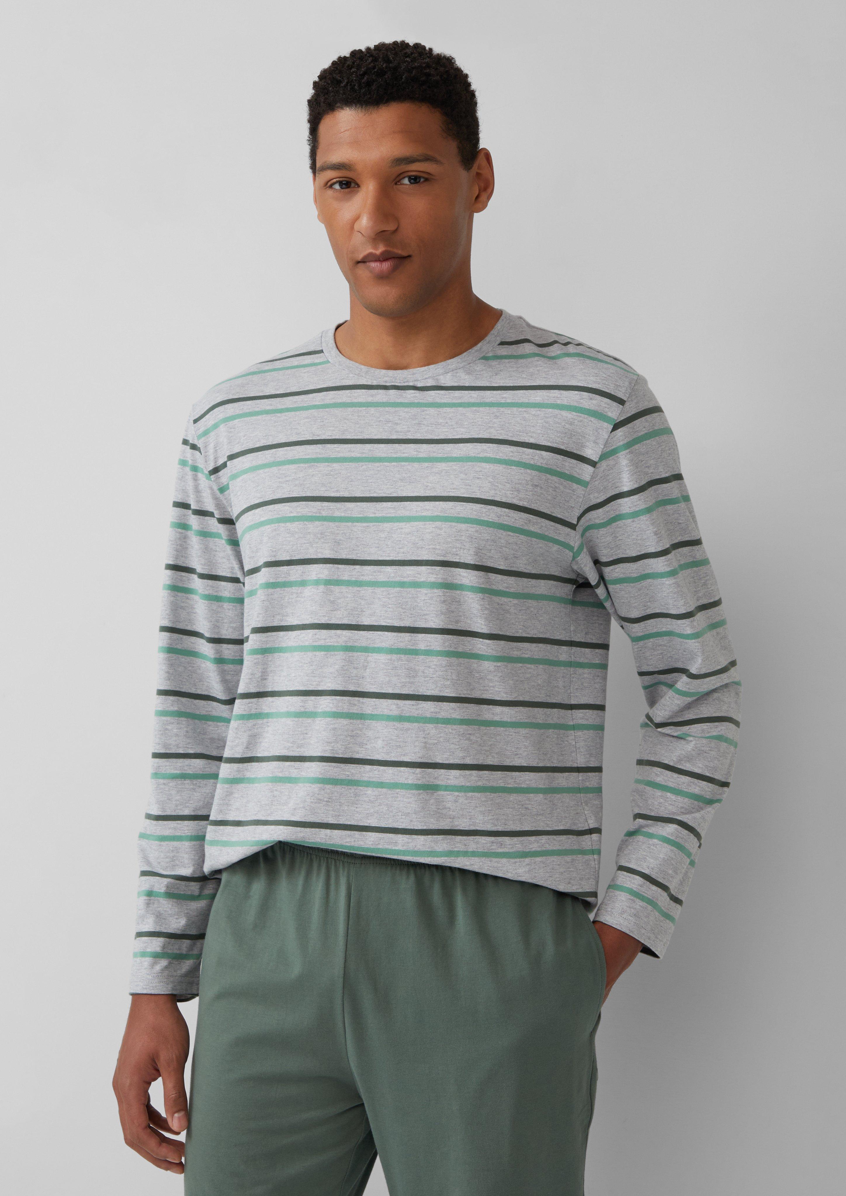 Pyžama in 8883 & 3350