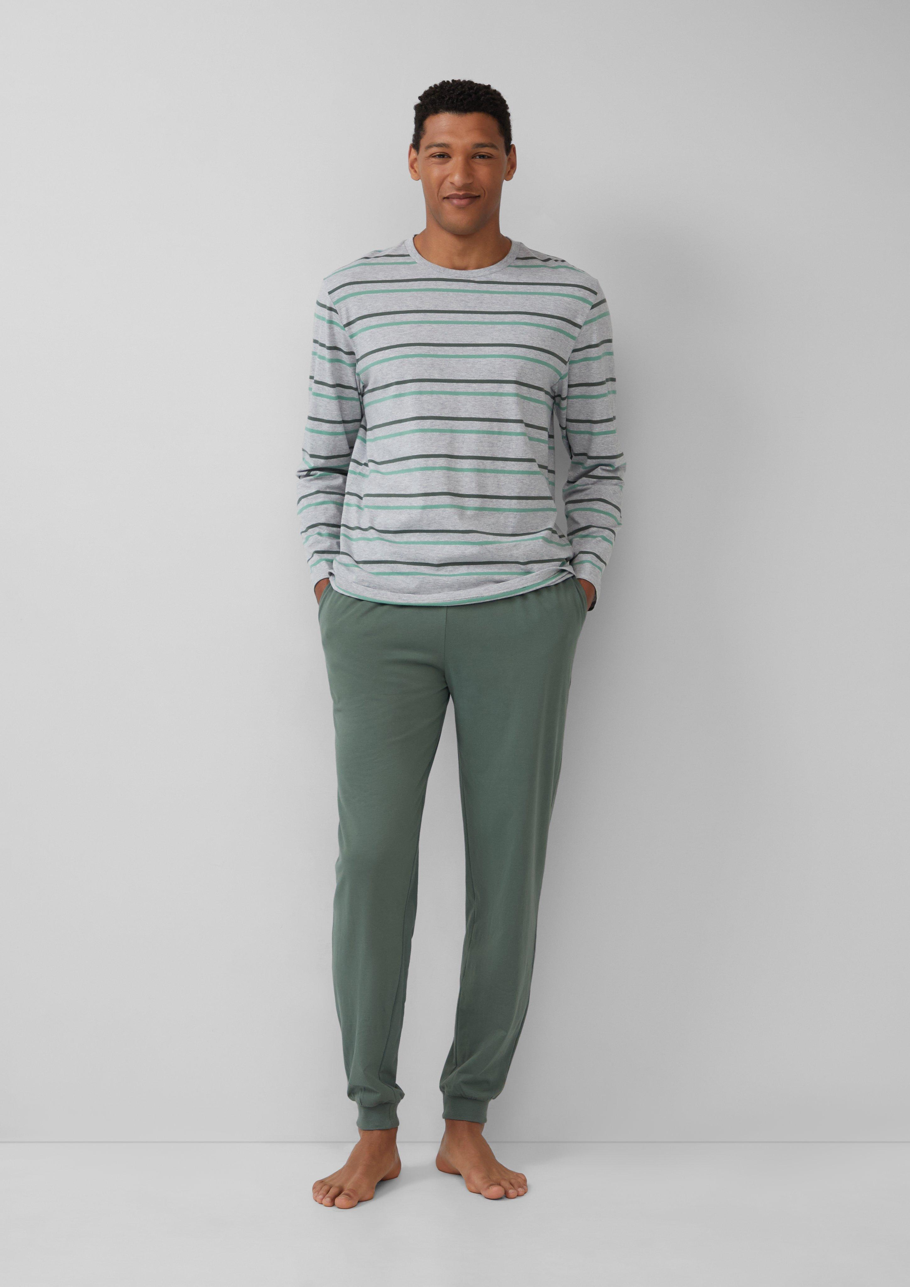 Pyžama in 8883 & 3350