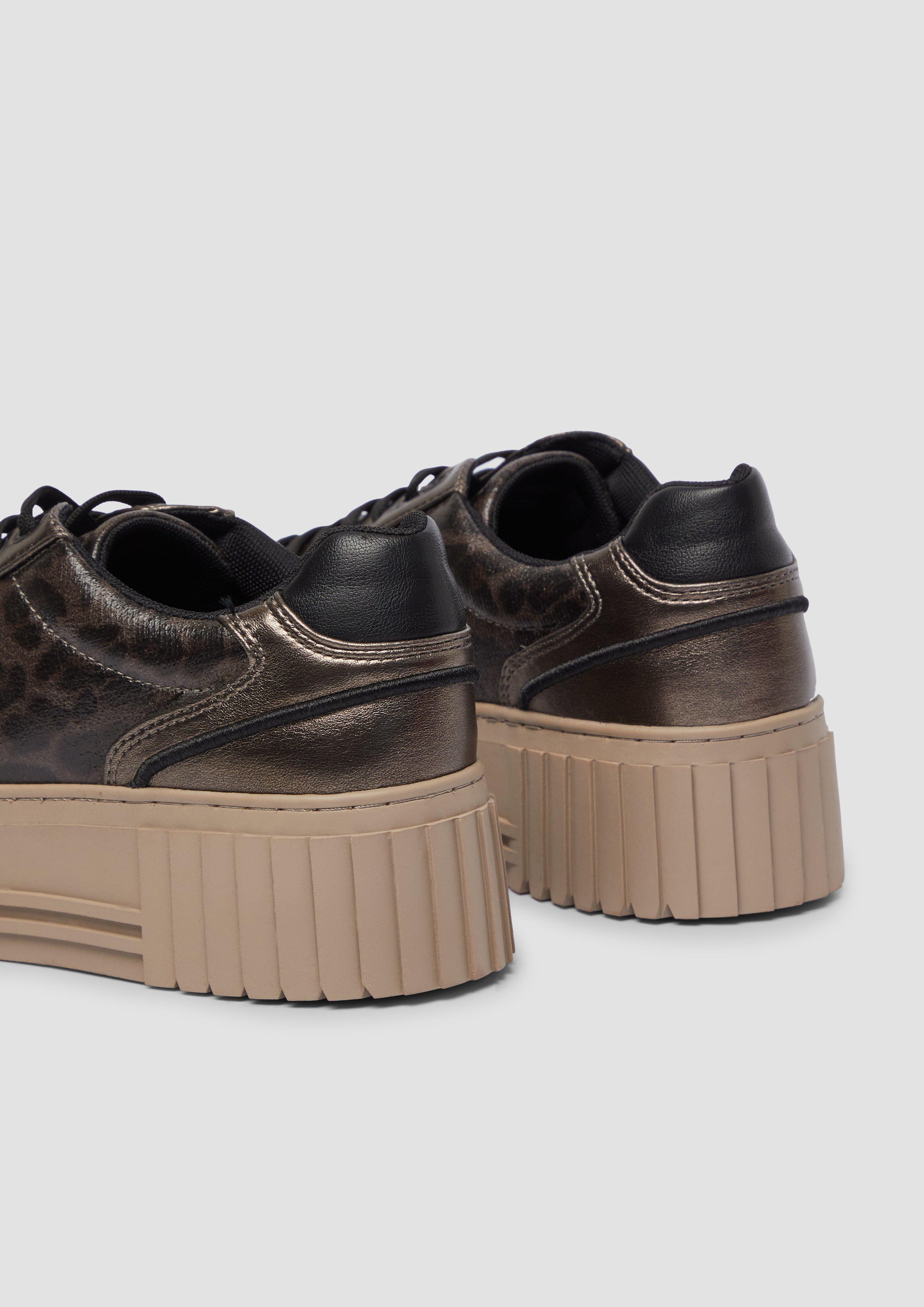 Cipele na vezanje in 905