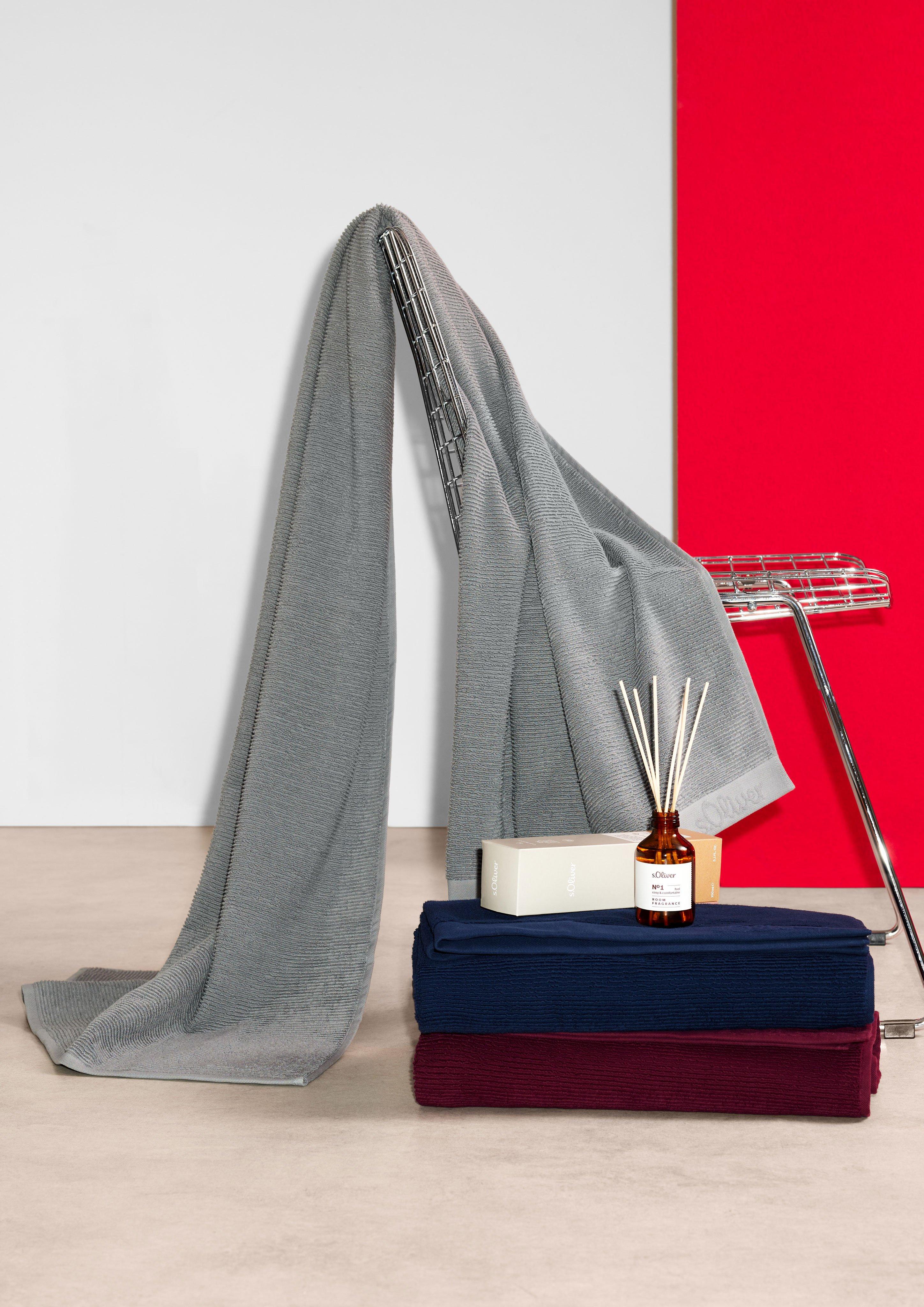 Brisača za savno in 