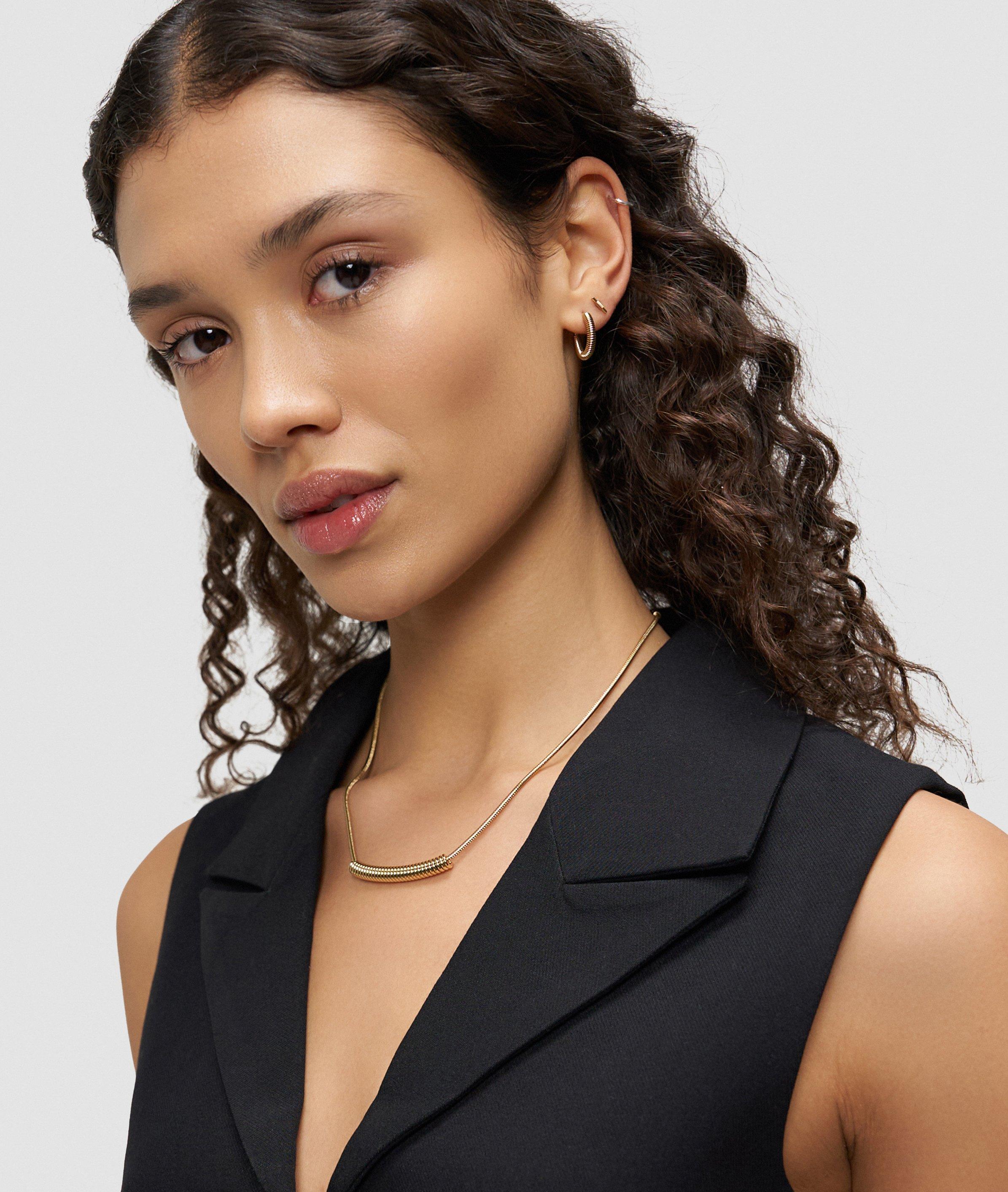 Creolen in gold, silber & schwarz