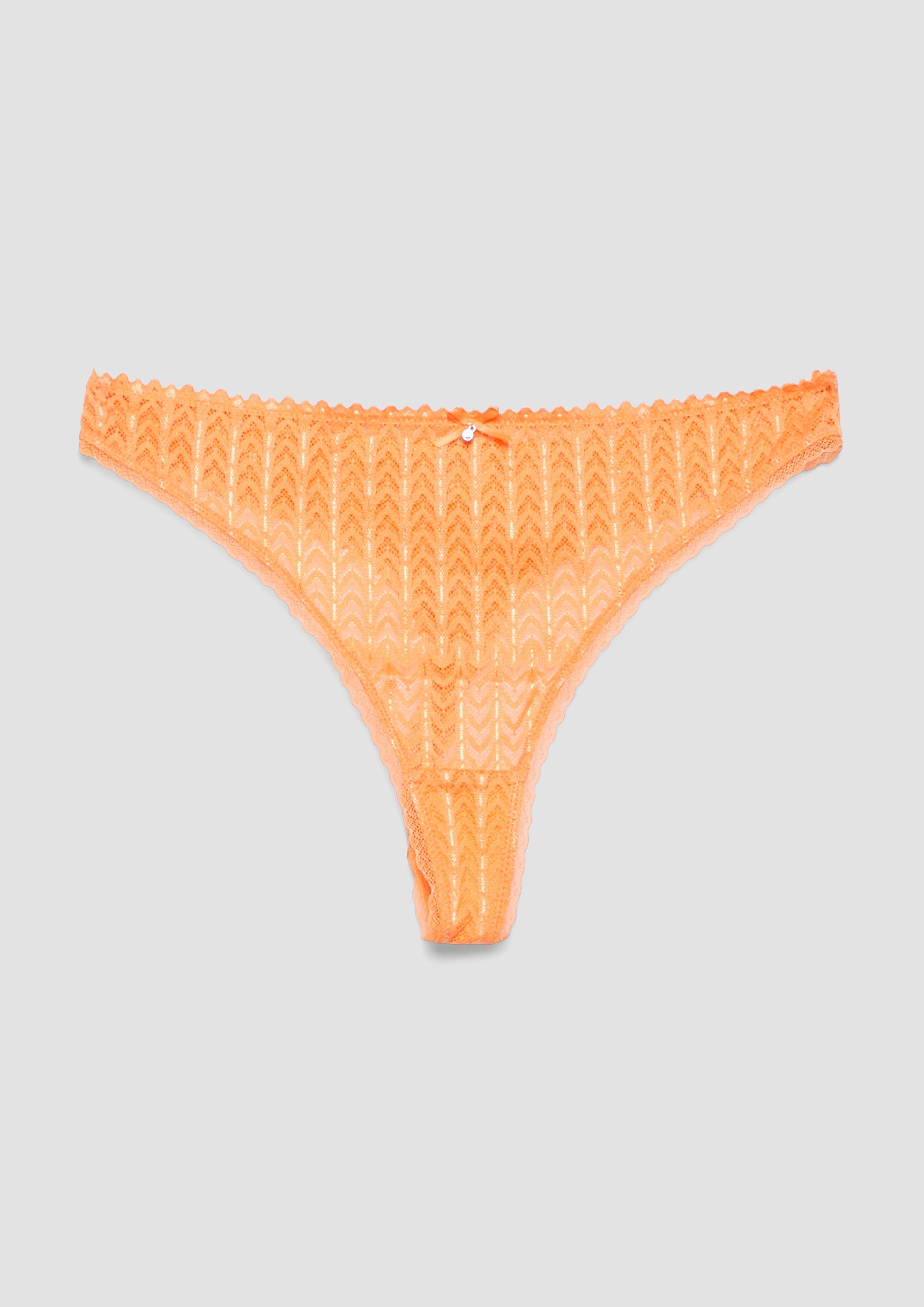 Nohavičky string in 