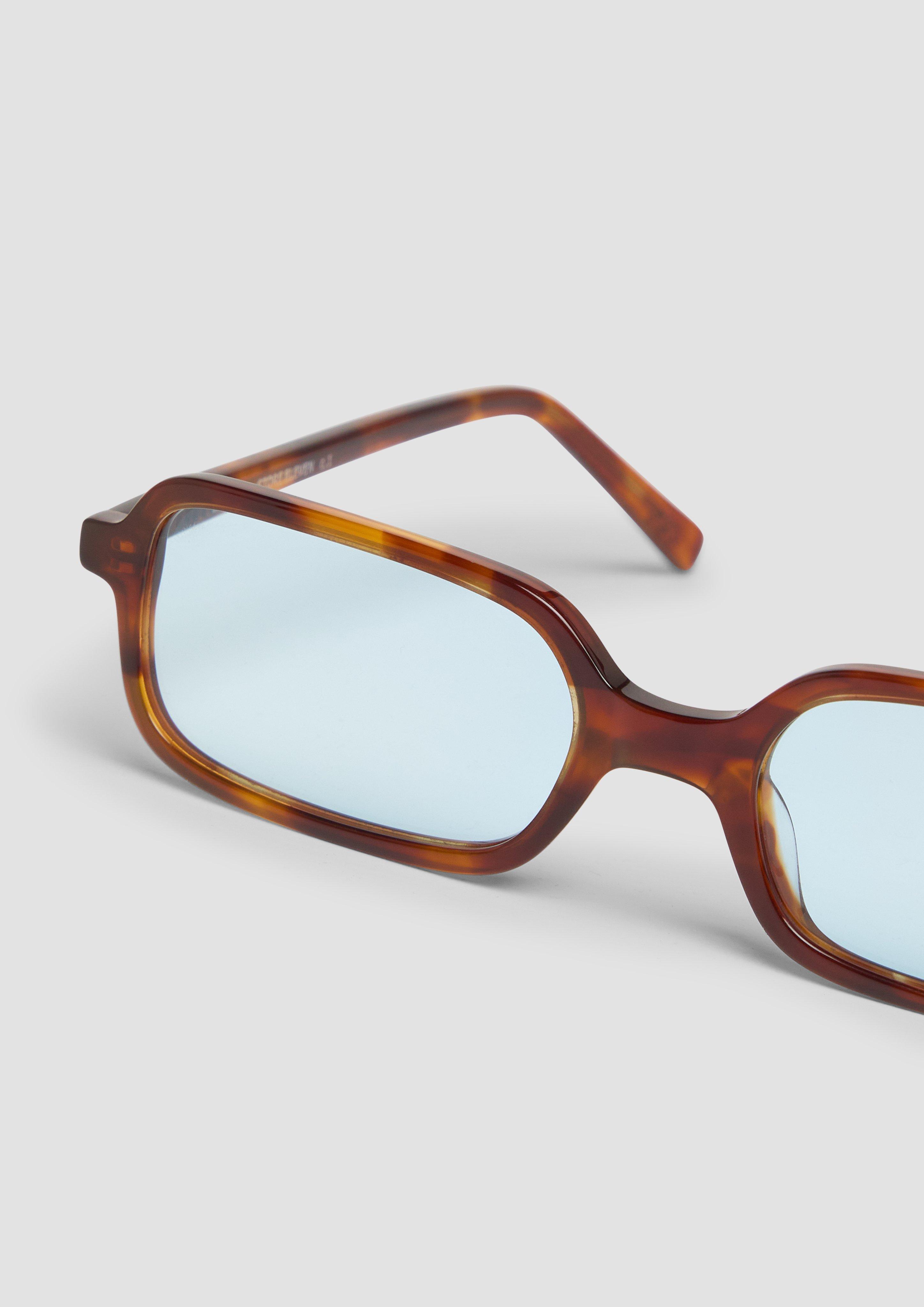 Sonnenbrille in 8999 & 9999