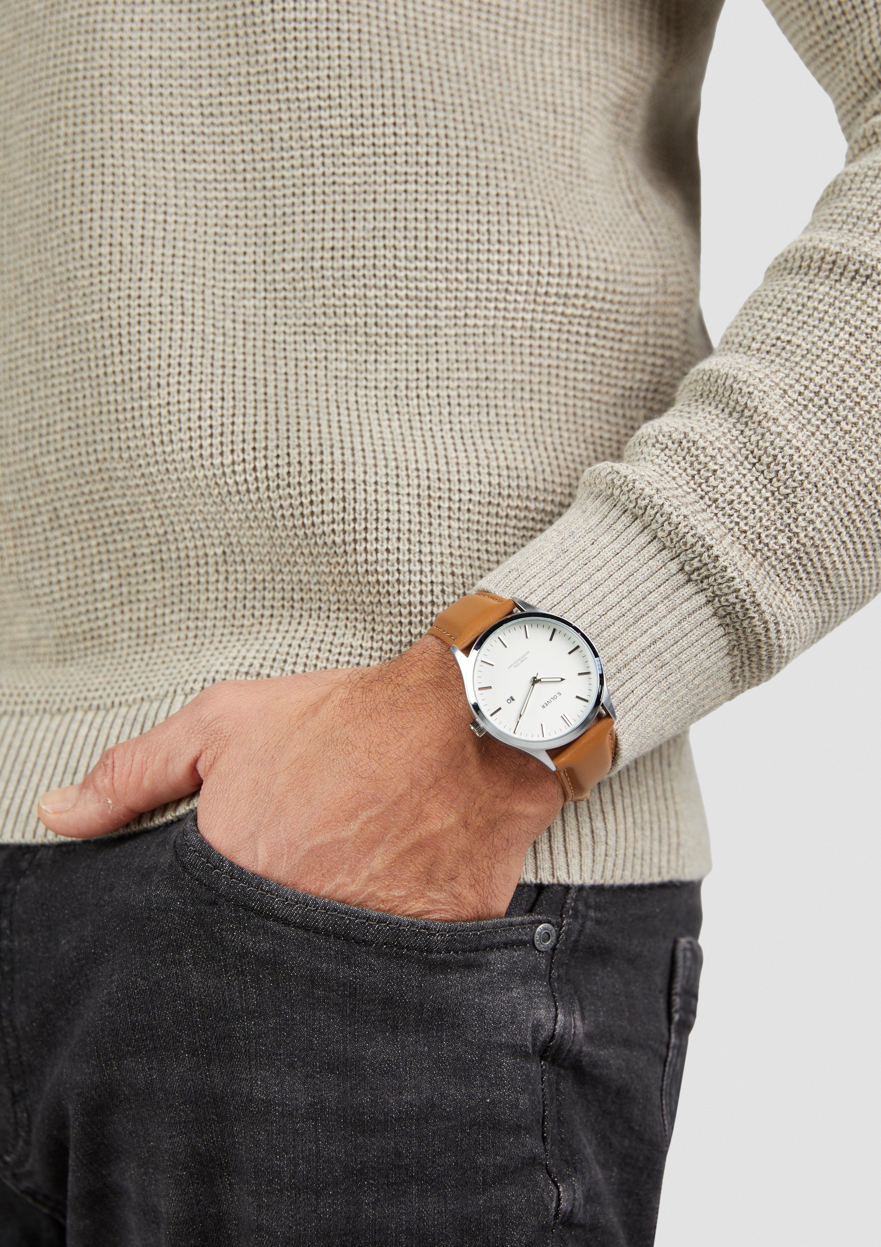 Uhr in 91A0, 91A1, 45A0 & 99A0