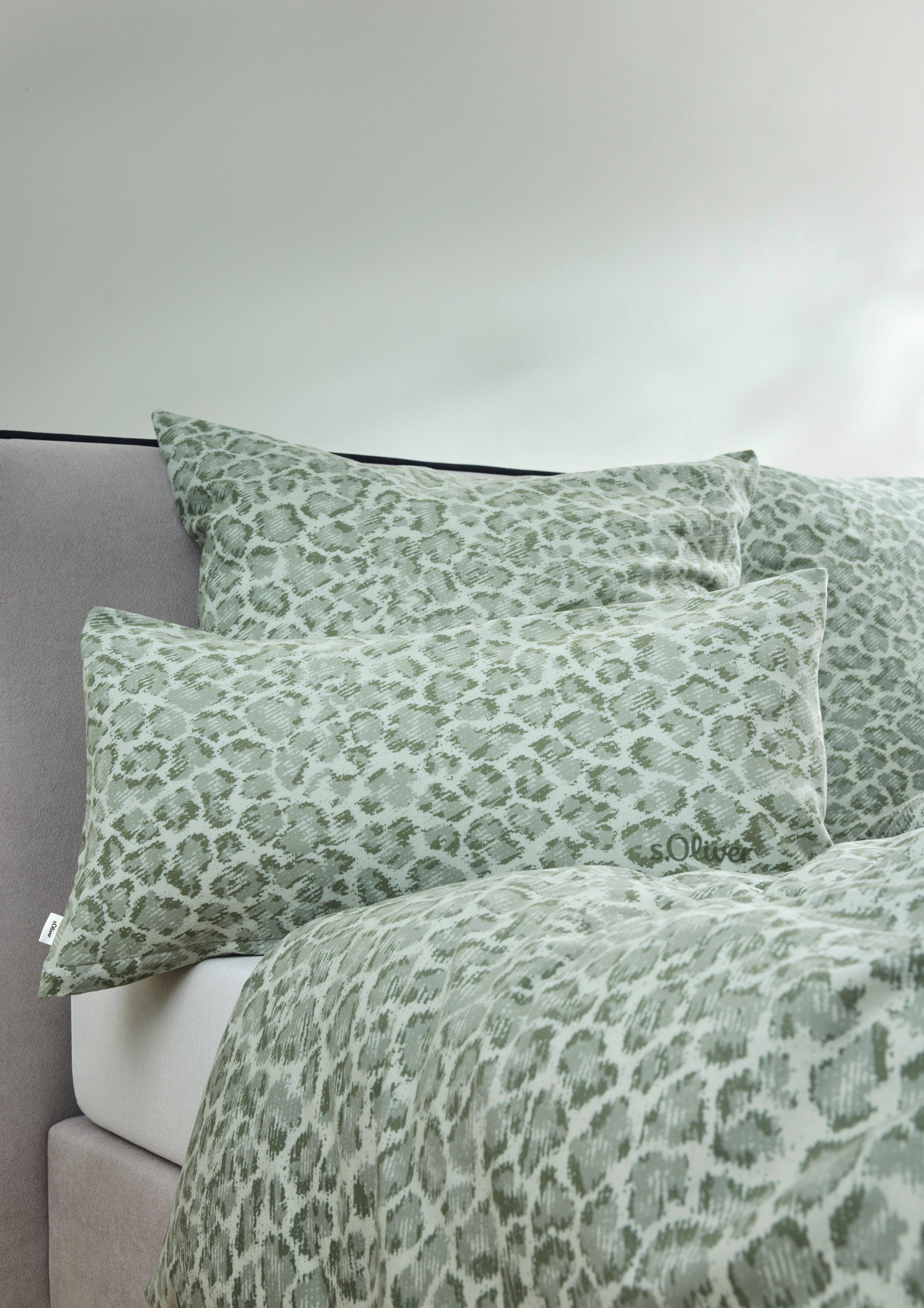 Dames Beddengoedset met dierenprint in groen van s.Oliver