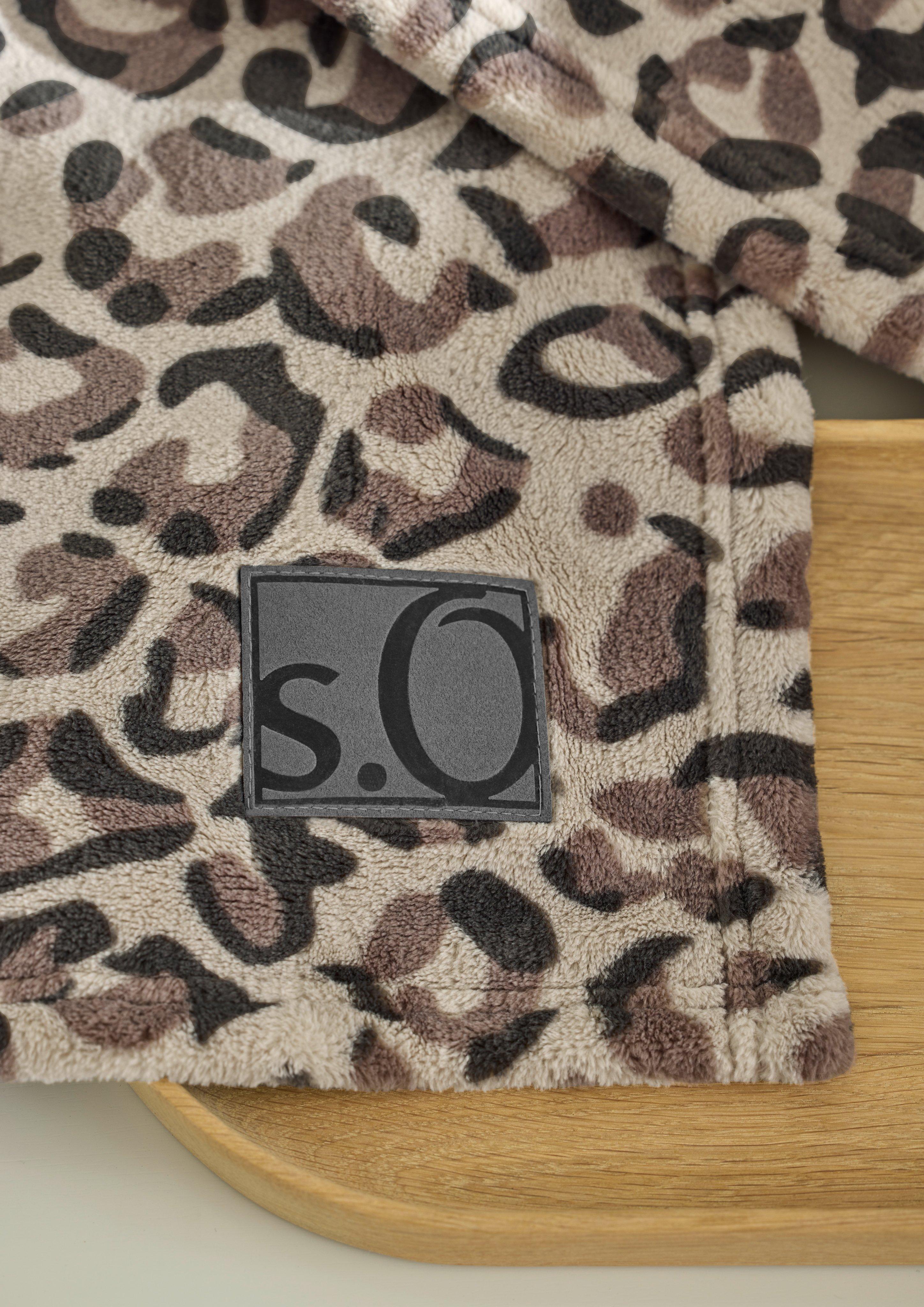 Dames Deken met all-over luipaardprint in beige van s.Oliver