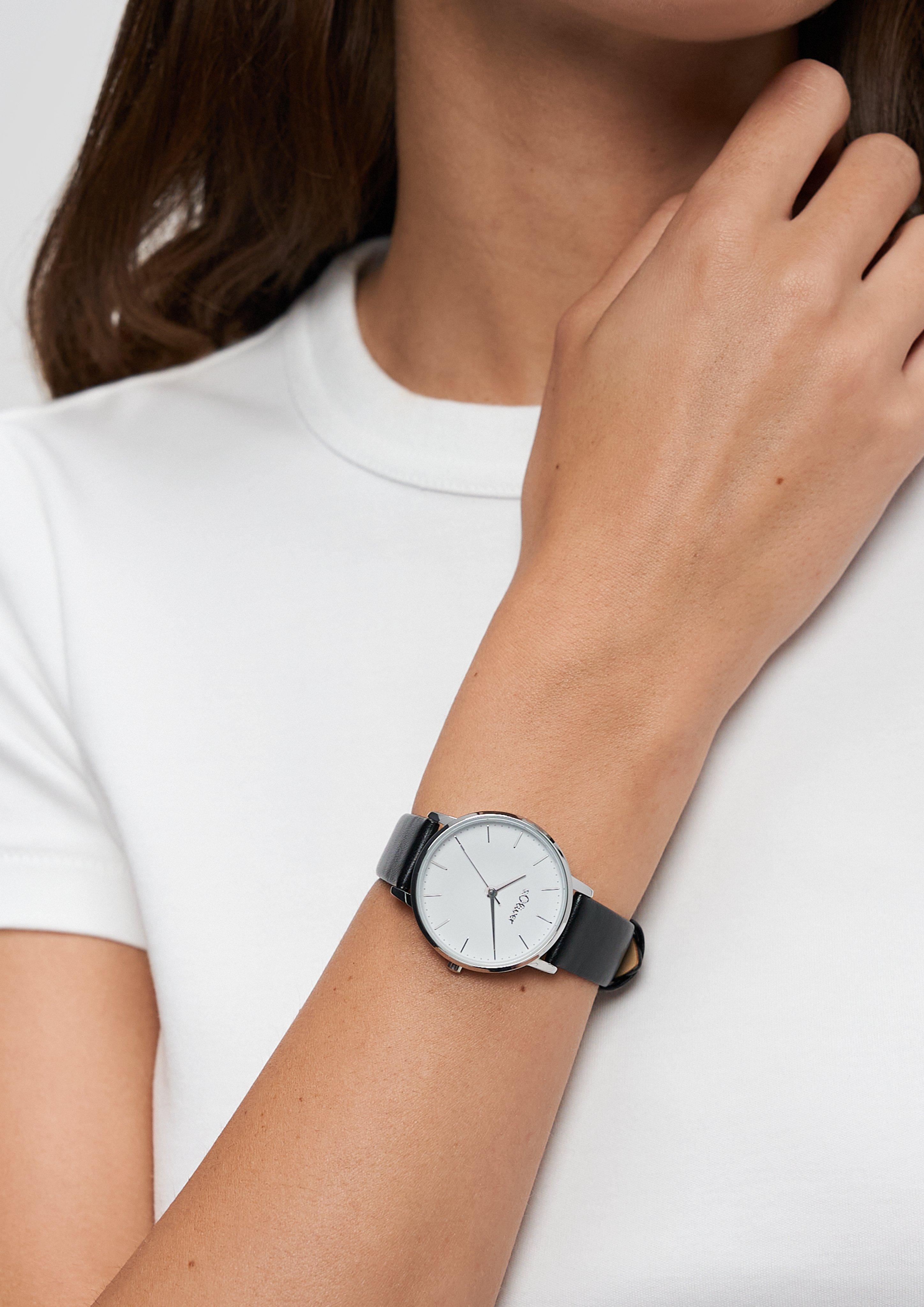 Damen Uhr in schwarz von s.Oliver
