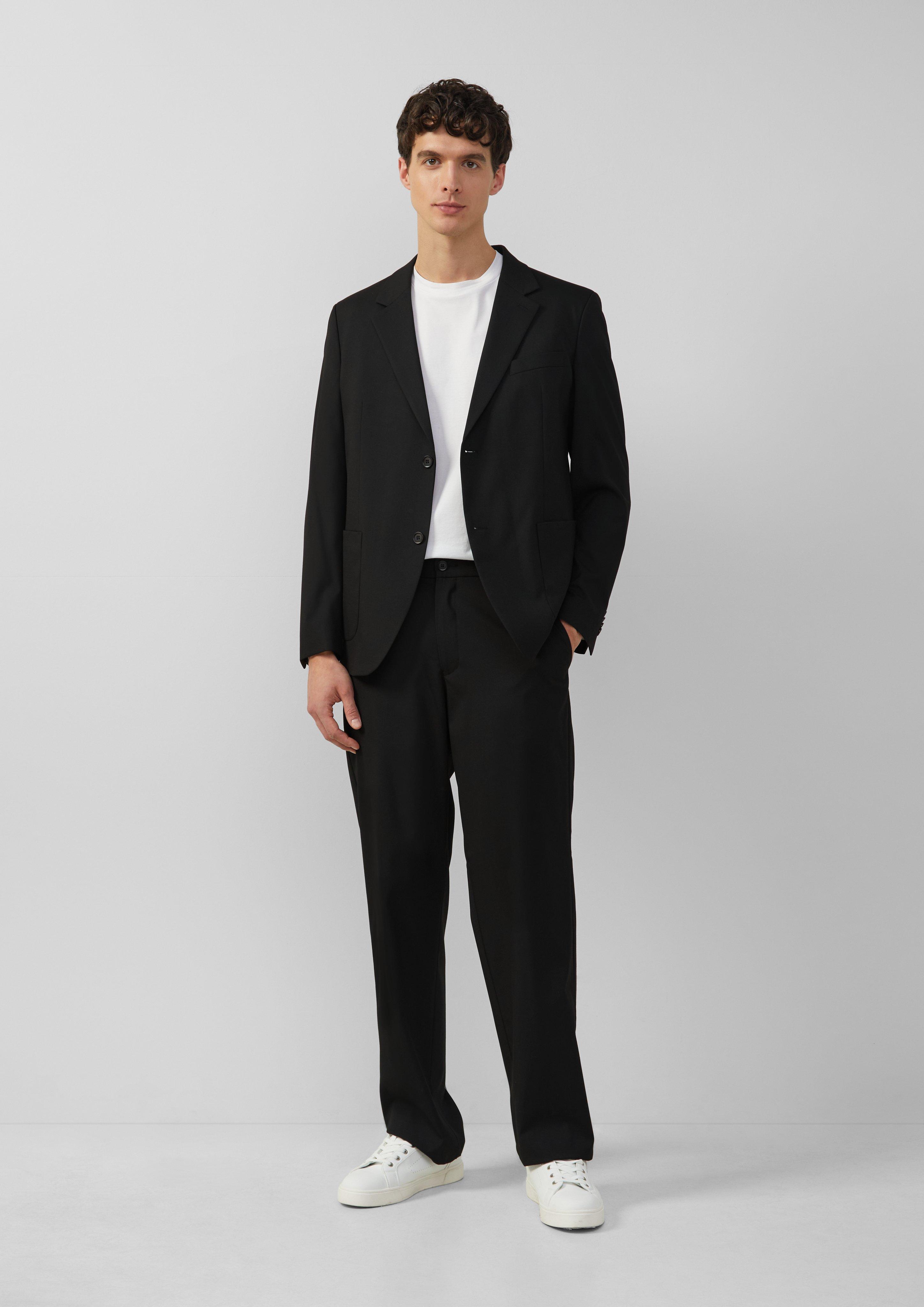 s.O NOW: Schwarzer Anzug aus Stretch-Material in 