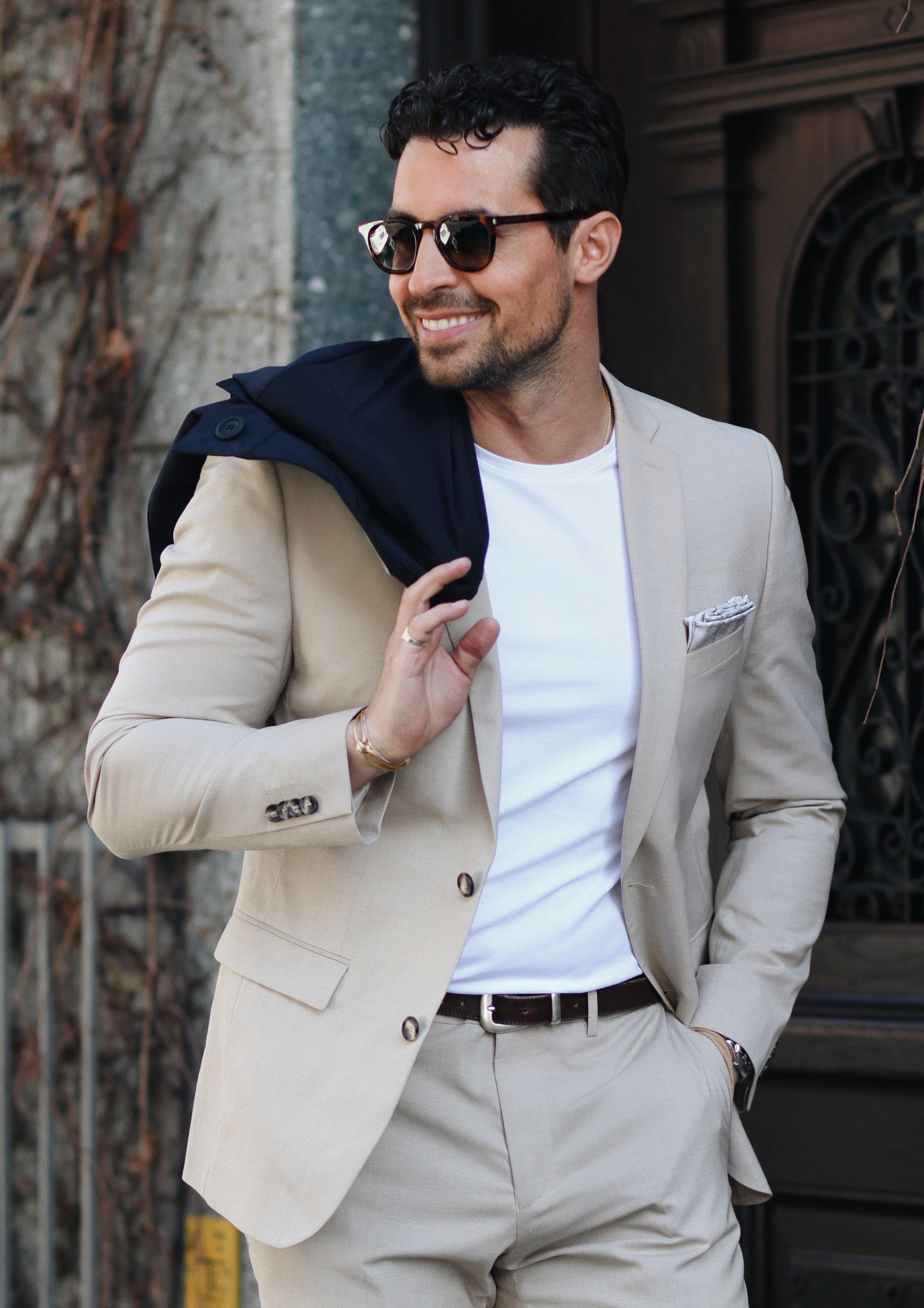 Sommerlich-schickes Outfit von @kostawilliams in 