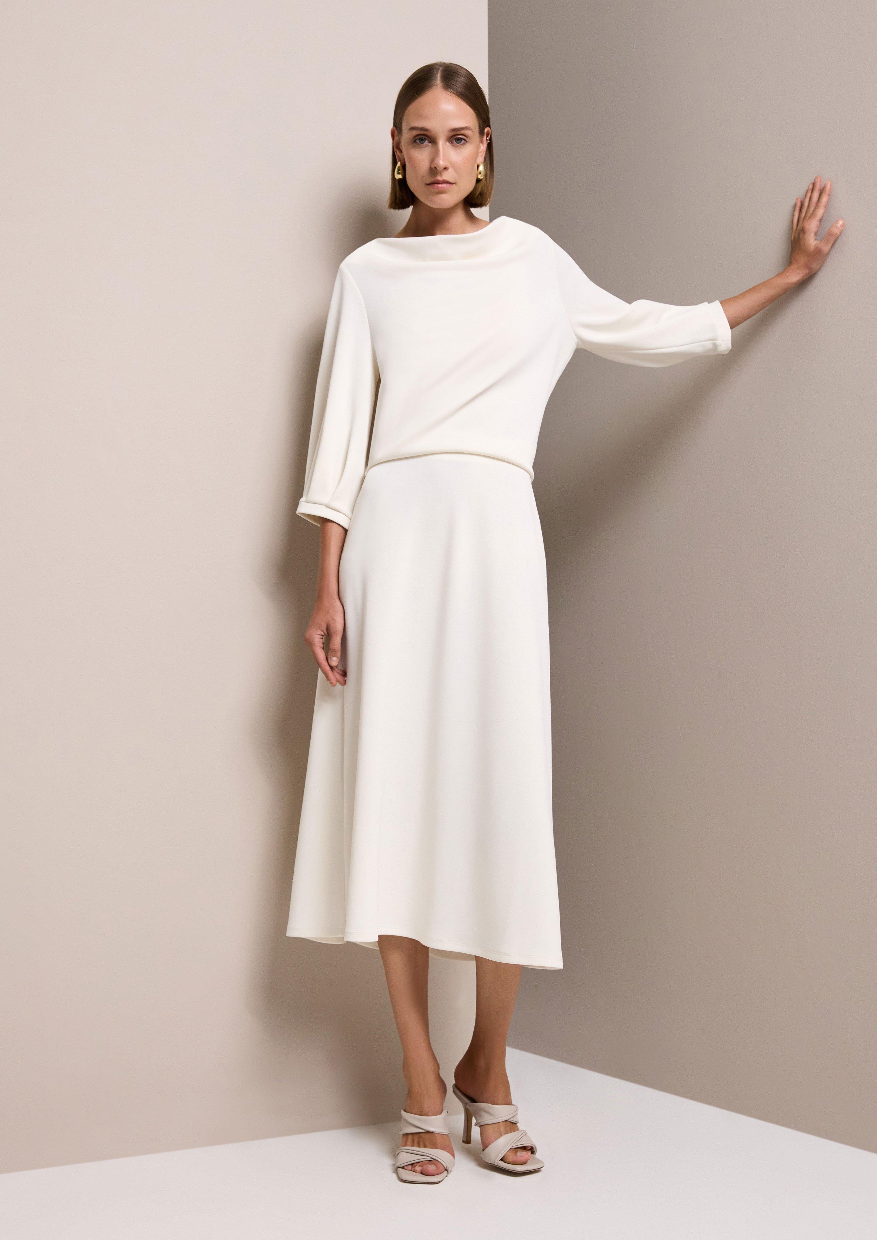 Monochromatický outfit na špeciálne príležitosti in 