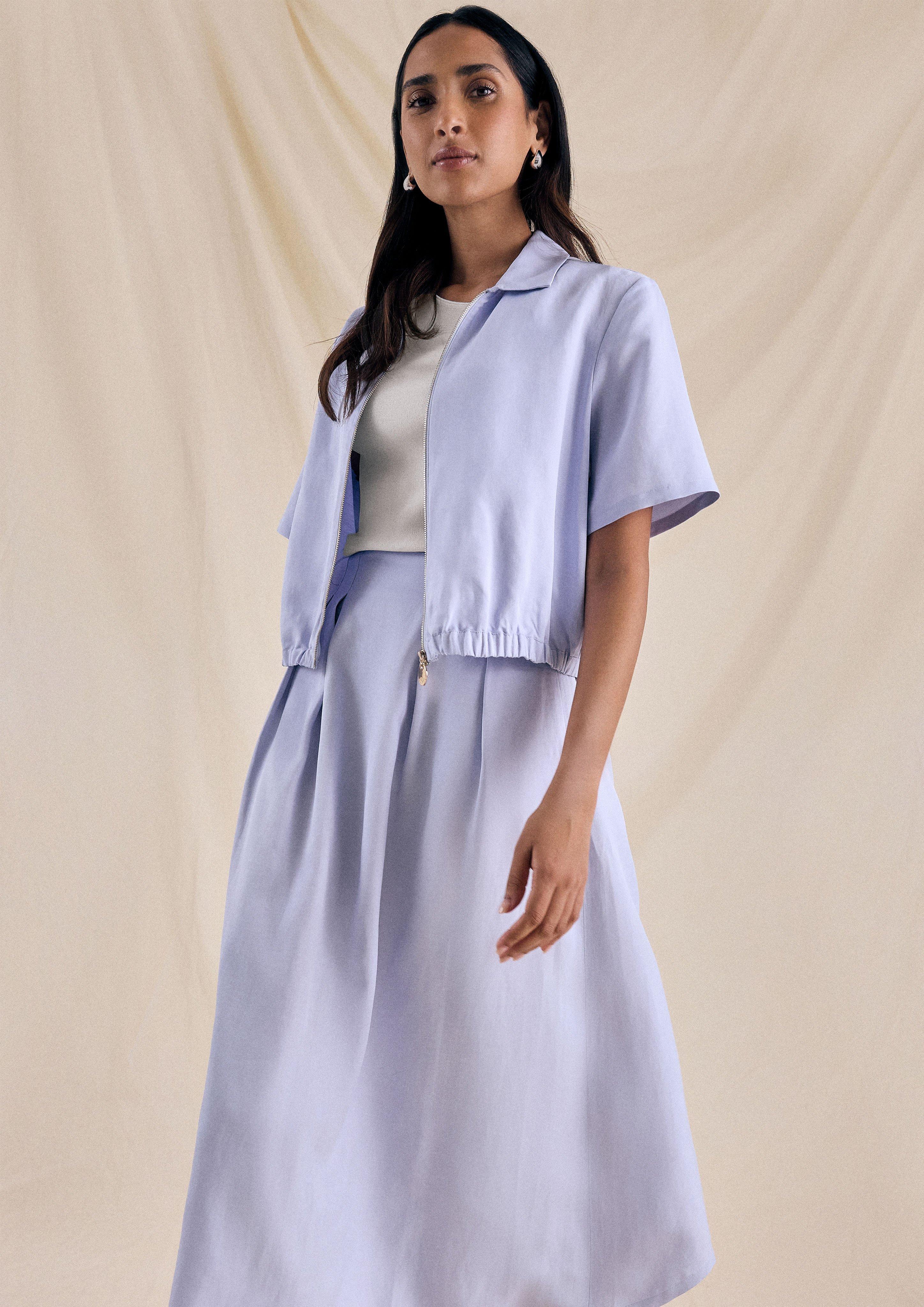  Femininer Look in Pastell in  von 