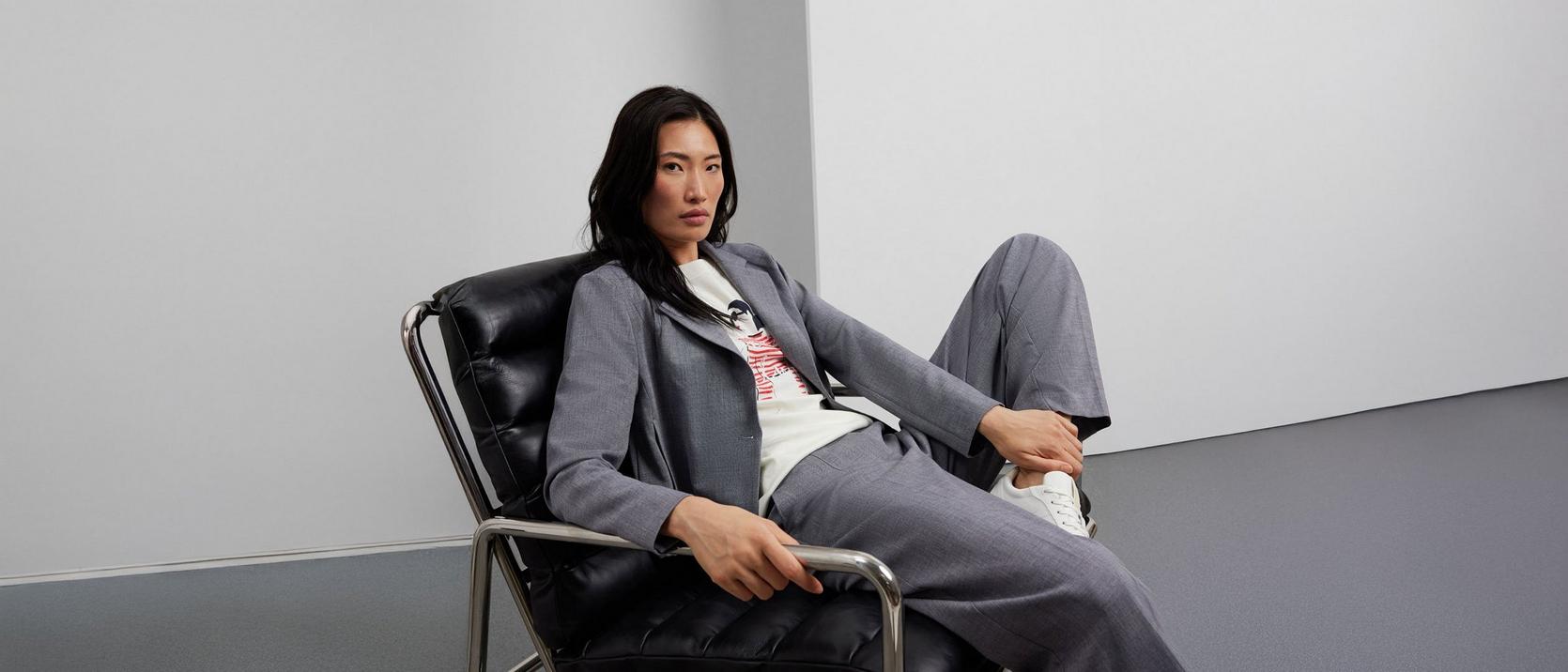 s.Oliver business looks