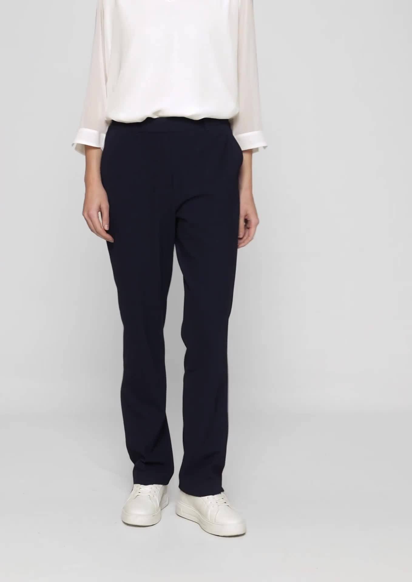 s.Oliver Regular fit: Straight leg trousers with a waffle piqué texture