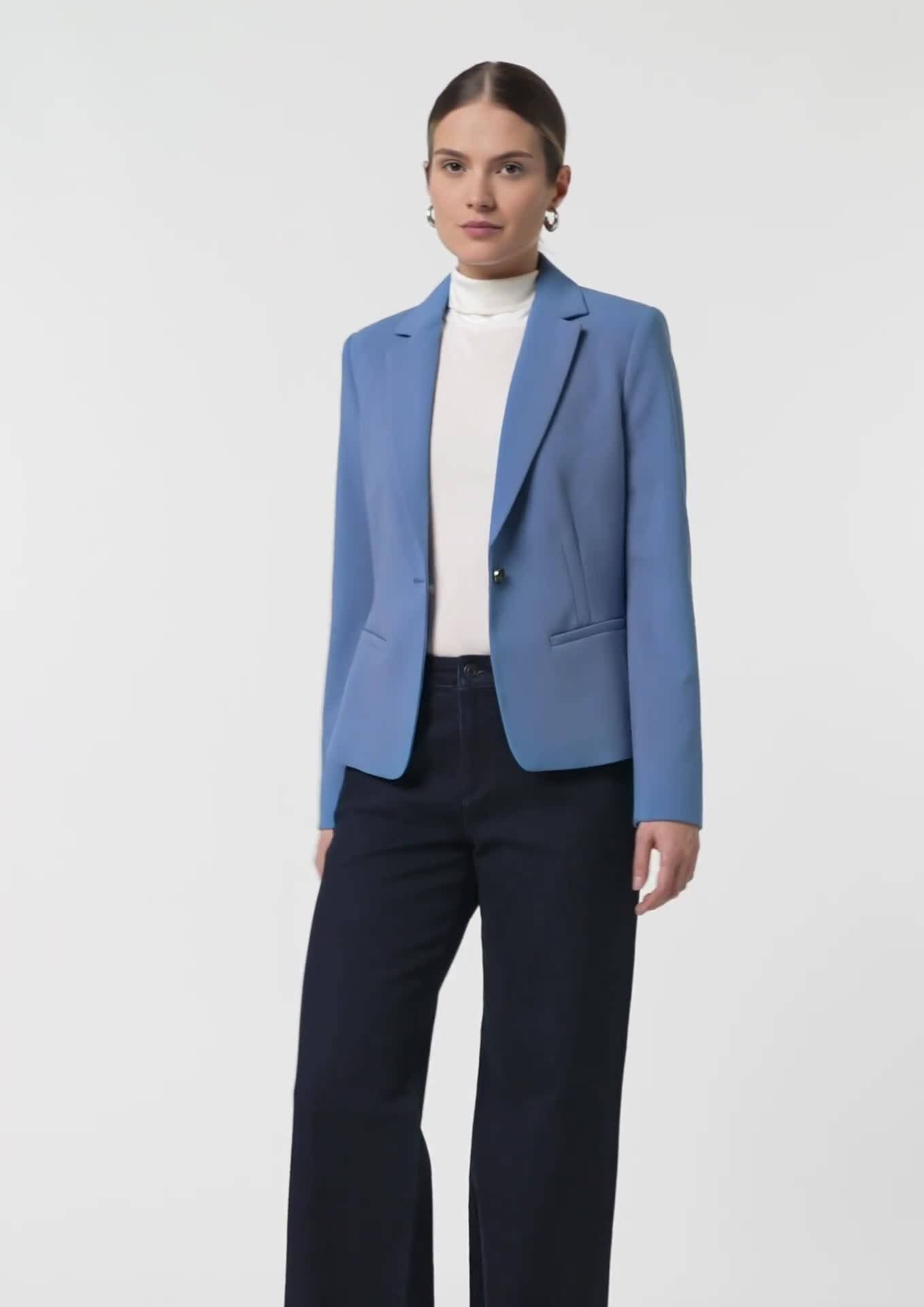 comma Fitted short blazer with a lapel collar