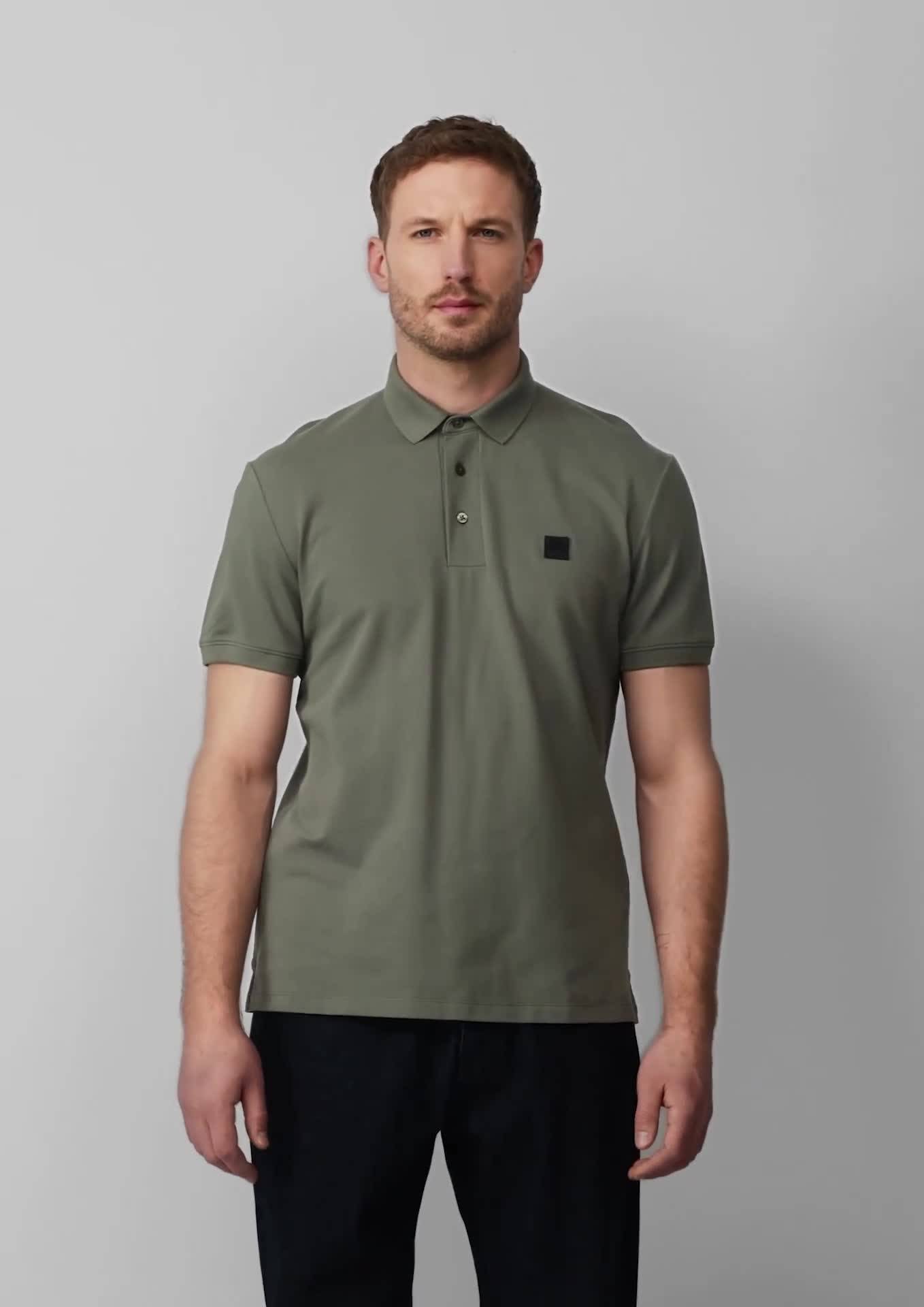 s.Oliver Piqué-Poloshirt aus Baumwollstretch mit Label-Patch