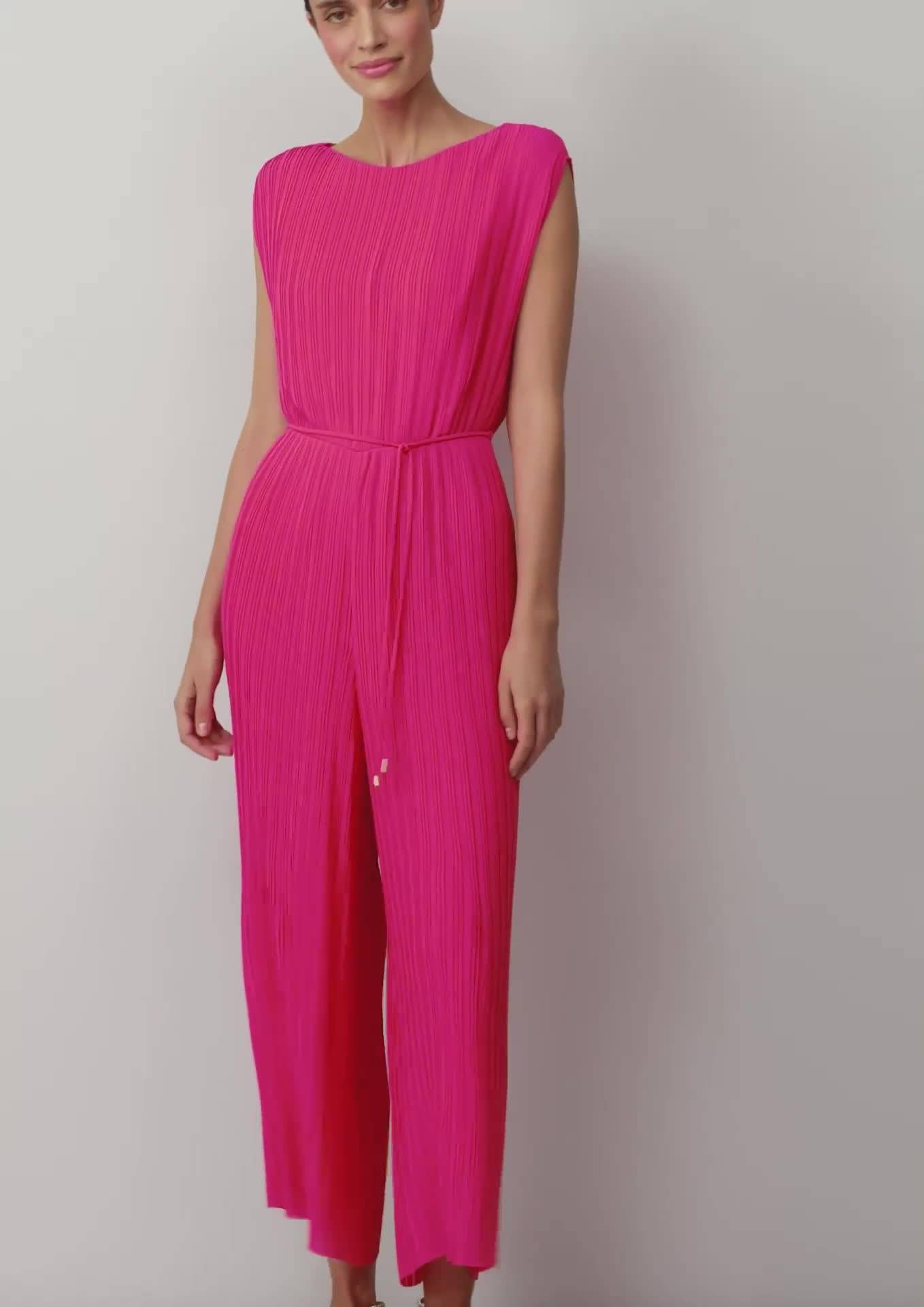 s.Oliver Jumpsuit van chiffon met plissés en strikceintuur