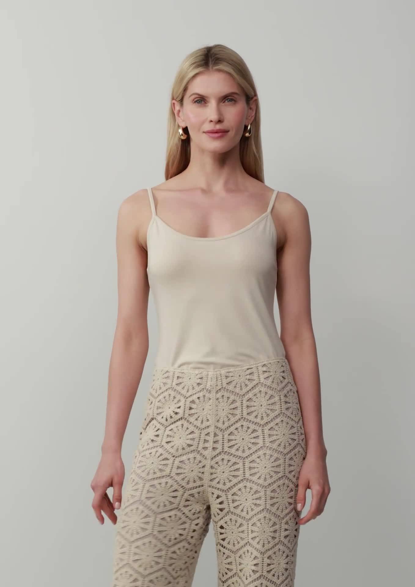 s.Oliver Top de coupe Slim Fit à bretelles spaghetti ajustables