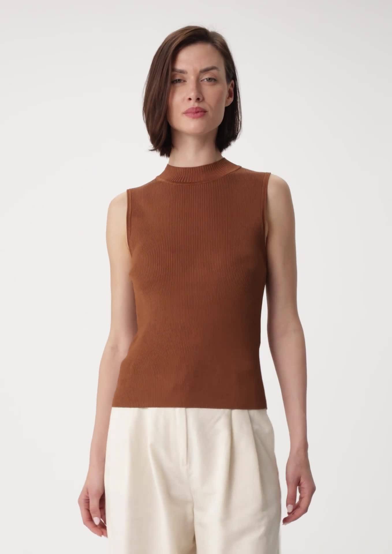 comma Feinstrick-Top im Slim Fit mit Stehkragen